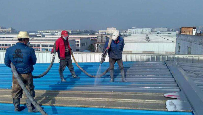 噴涂聚脲涂料(聚脲噴涂機)在彩鋼瓦中的應用-京華邦威